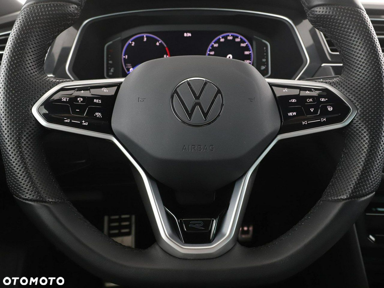 Volkswagen Tiguan 2.0 TDI SCR DSG R-Line - 22