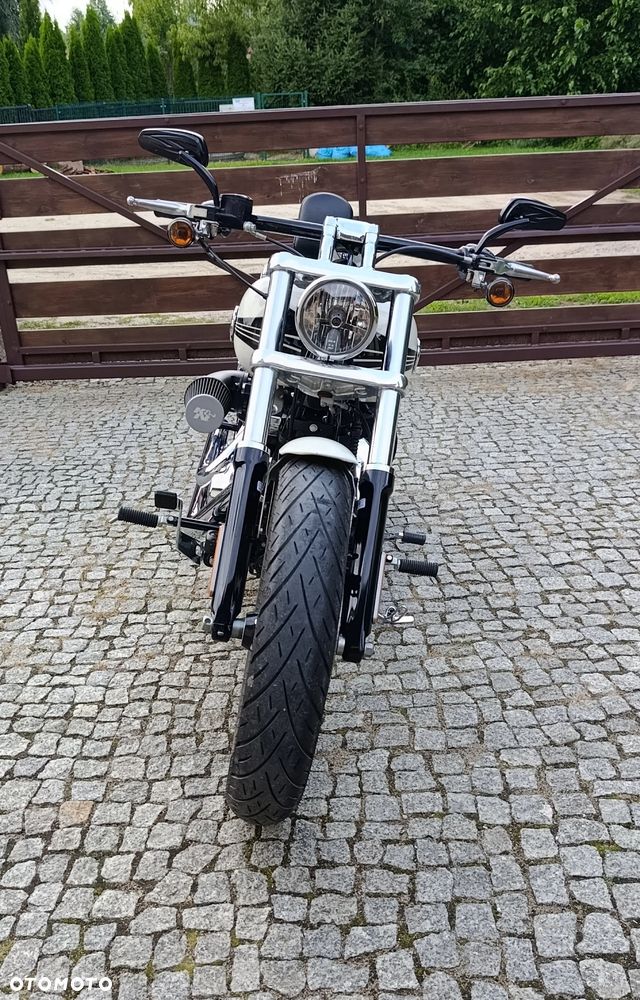 Harley-Davidson FXSB Breakout - 10