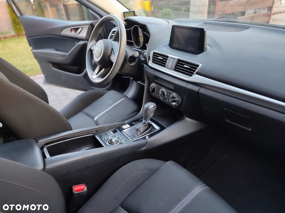 Mazda 3 - 6