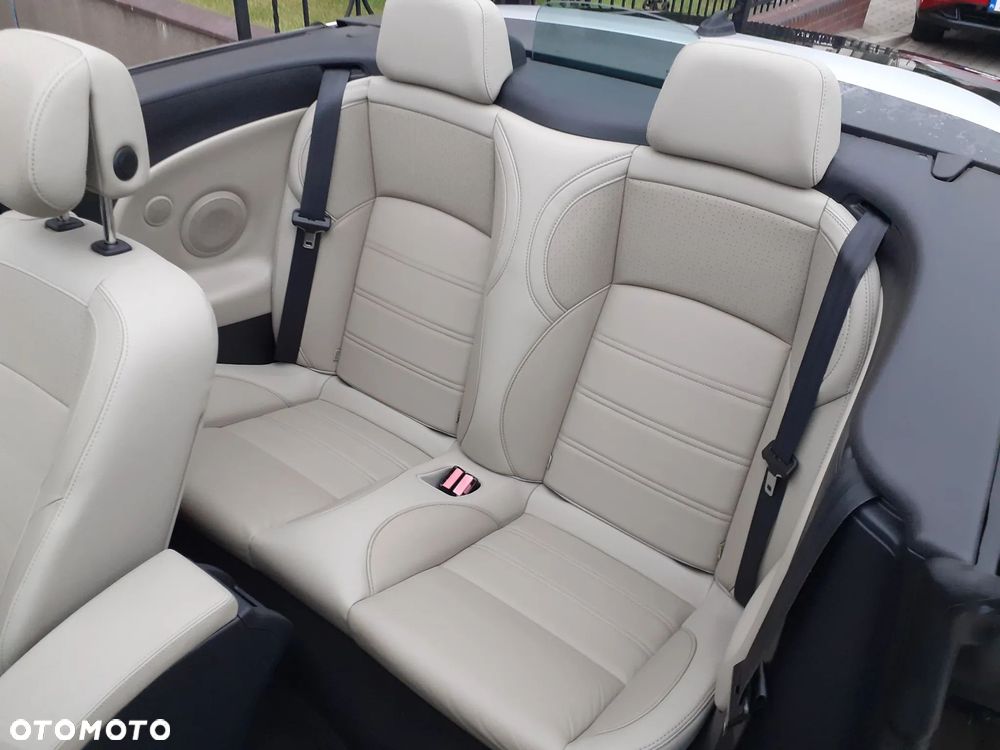Renault Megane TCe 130 Dynamique - 24