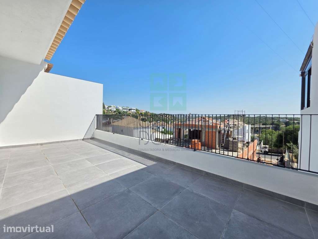 Moradia T3 em Tavira - Conforto e Modernidade. - Grande imagem: 4/26