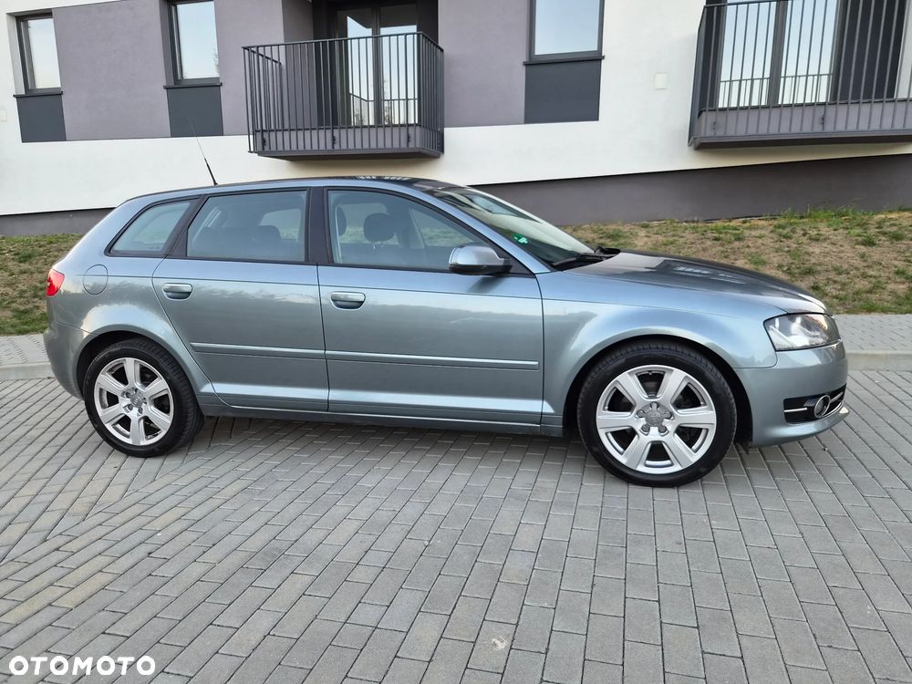 Audi A3 Sportback - 21