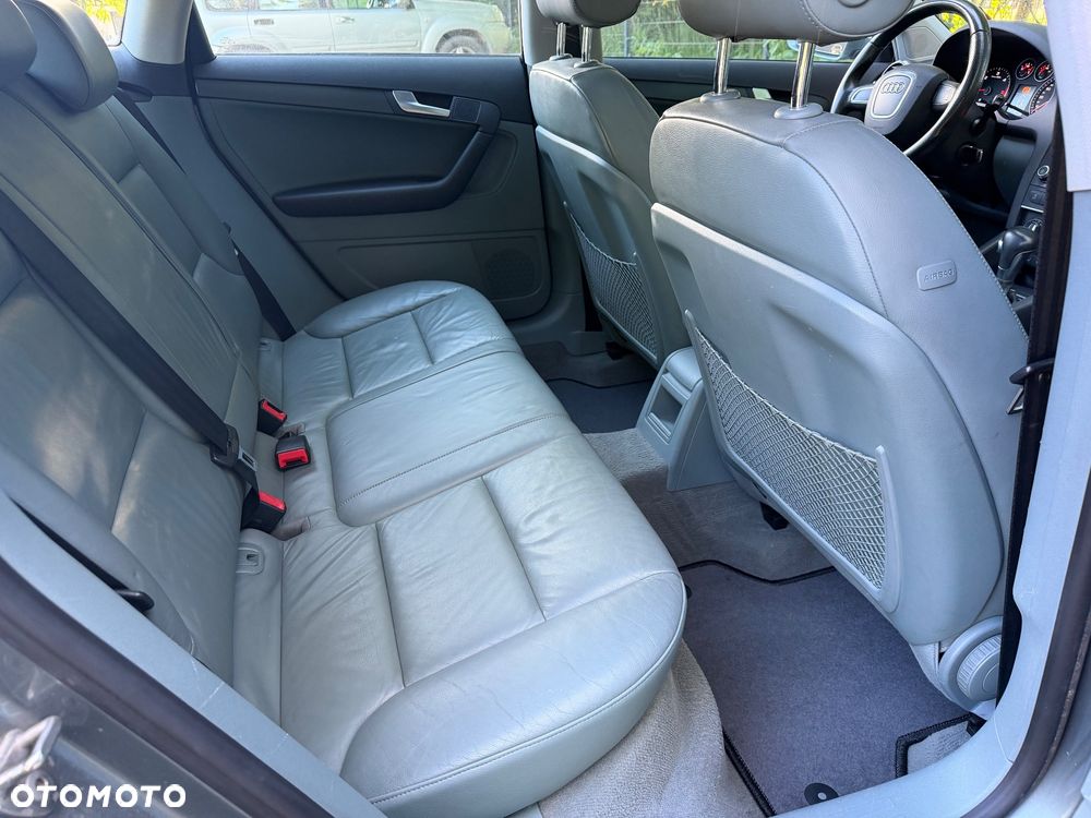 Audi A3 Sportback 2.0 TDI DPF S tronic Ambiente - 29