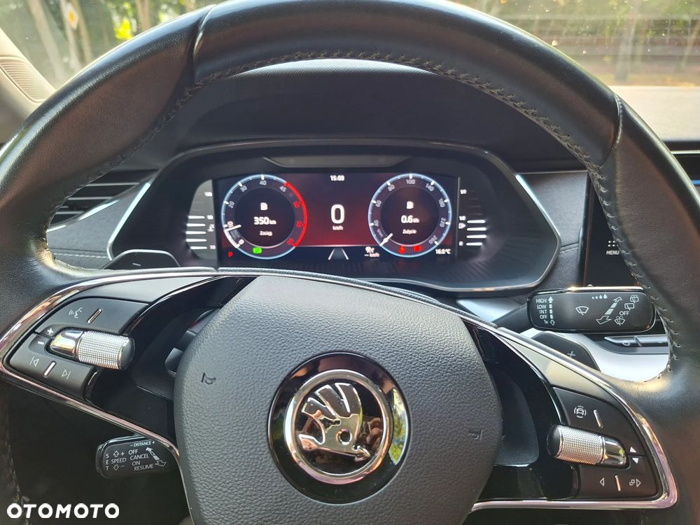 Skoda Octavia 2.0 TDI SCR Style DSG - 13