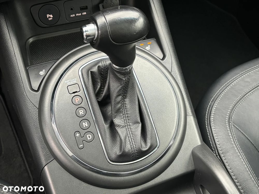 Kia Sportage 2.0 CVVT 4WD Automatik Fifa World Cup Ediition - 28