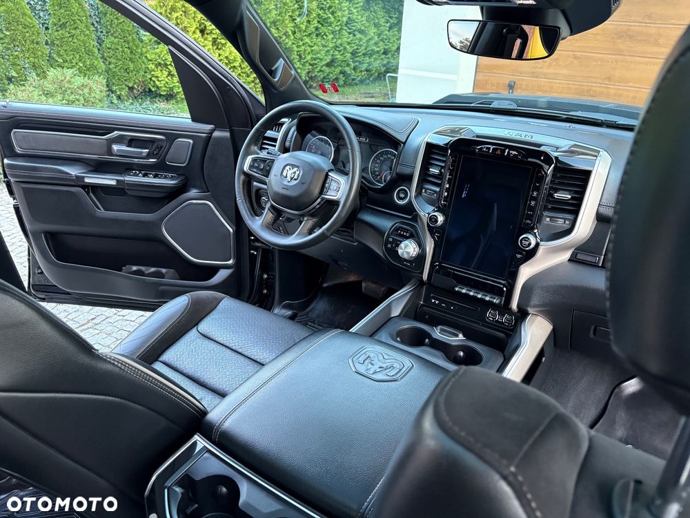 Dodge RAM 1500 5.7 4x4 - 30