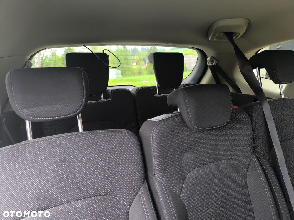 Kia Carens 1.6 GDI Business Line 7os EU6 - 20