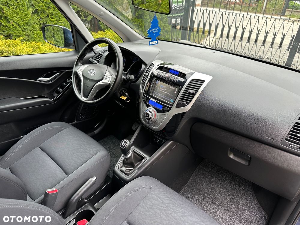 Hyundai ix20 1.4 blue YES Plus - 25