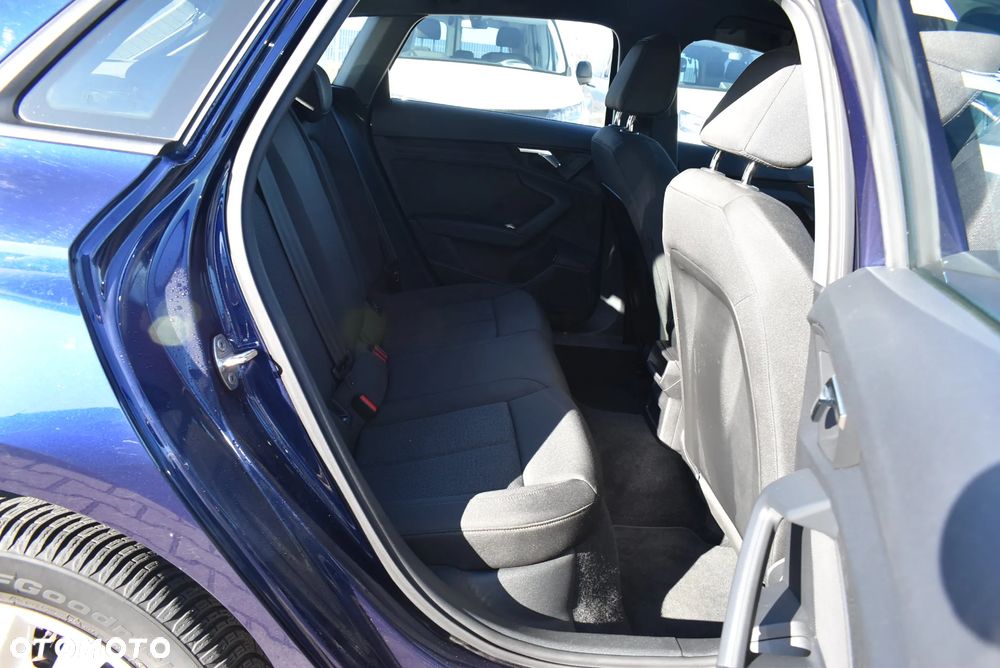 Audi A3 Sportback 30 TDI S tronic - 15