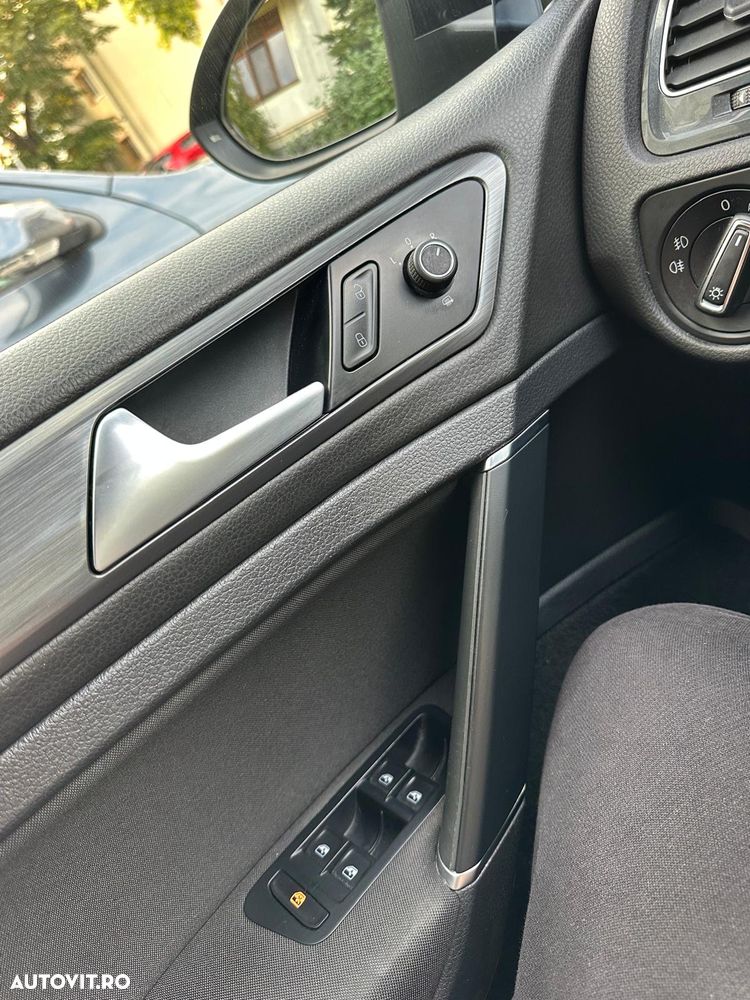 Volkswagen Golf 1.6 TDI DSG Highline - 13