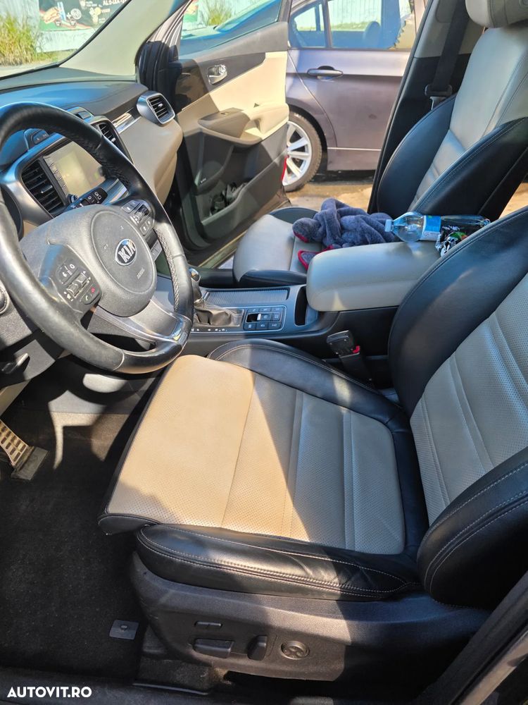 Kia Sorento 2.2 DSL 6AT 4x4 Cosmo - 22