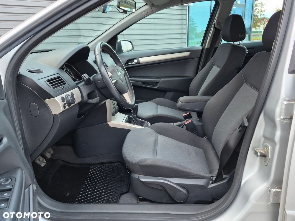 Opel Astra 1.6 Innovation - 13