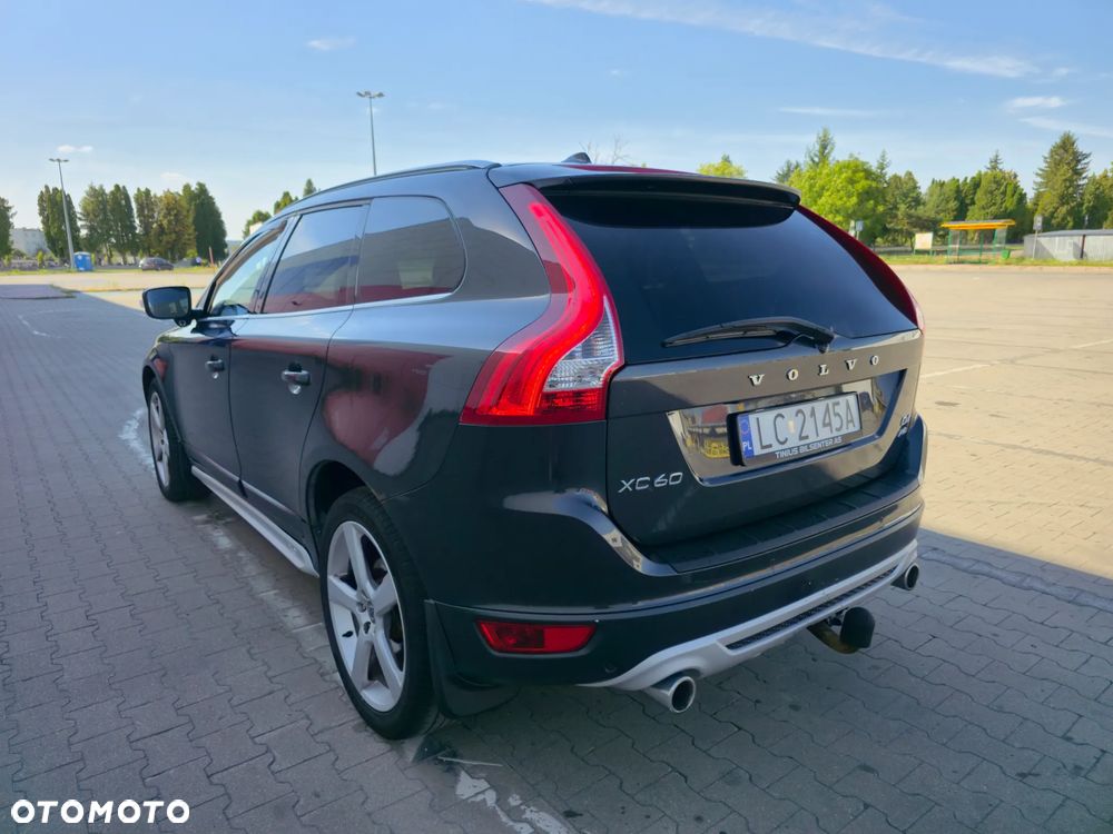 Volvo XC 60 D4 AWD Geartronic RDesign - 3