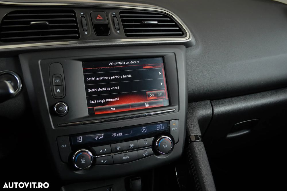 Renault Kadjar 1.5 DCI EDC Intens - 8