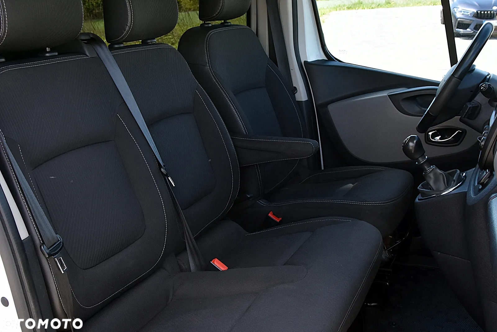 Nissan NV300 - 28