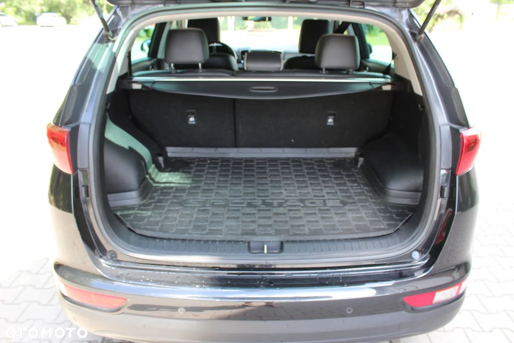 Kia Sportage 1.6 GDI L Business Line Plus 2WD - 17