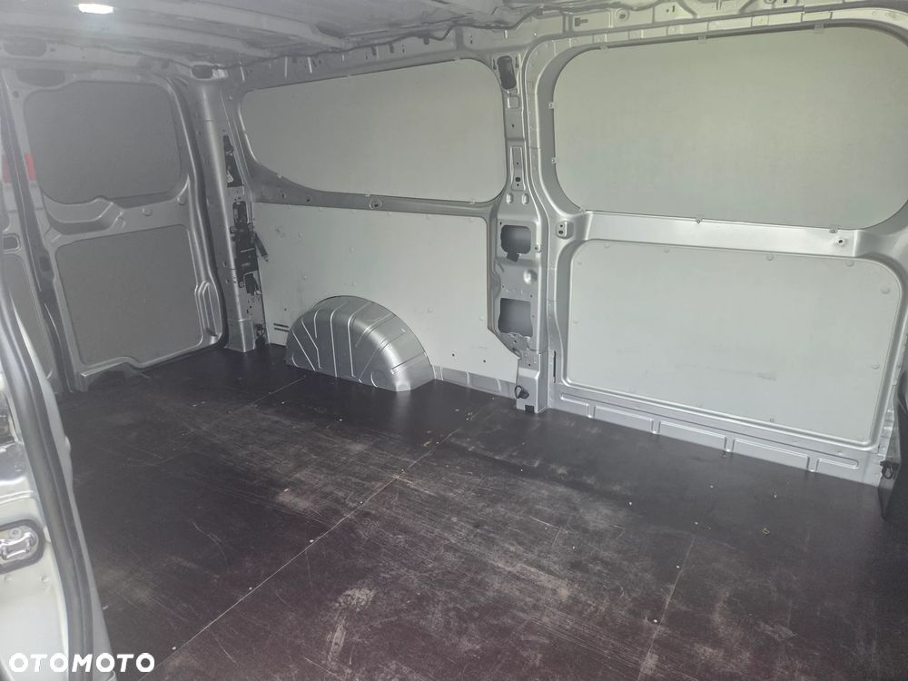 Ford Transit Custom - 14