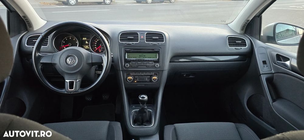 Volkswagen Golf 1.6 Comfortline - 2