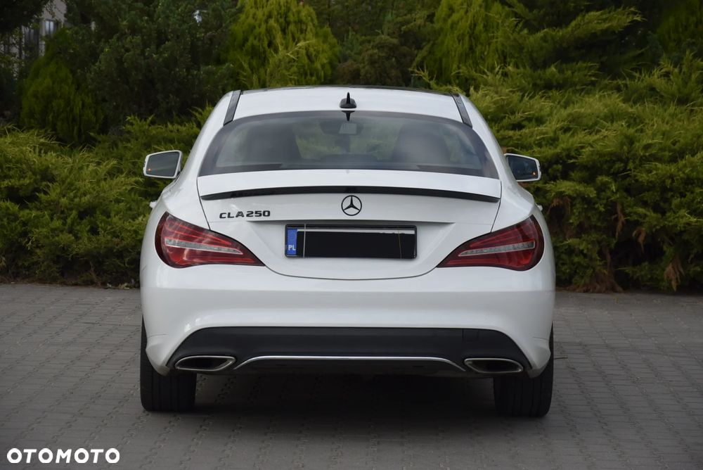 Mercedes-Benz CLA 250 4-Matic Sport - 28