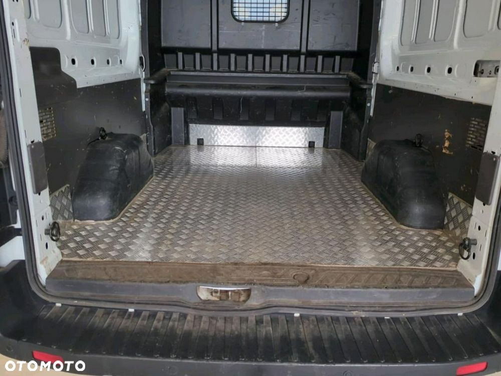Ford Transit - 7