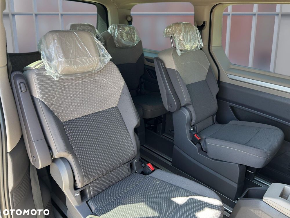 Volkswagen Multivan - 19