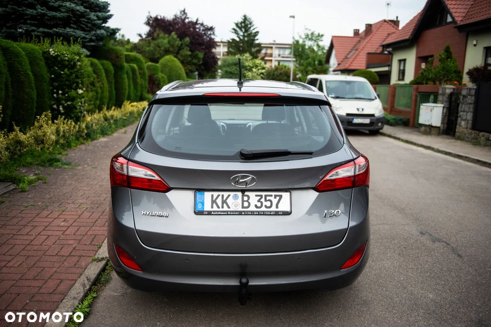 Hyundai i30 1.6 GDI Premium - 6