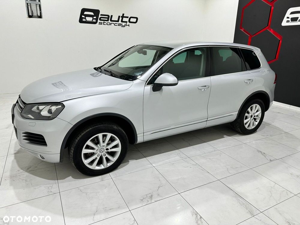 Volkswagen Touareg - 2