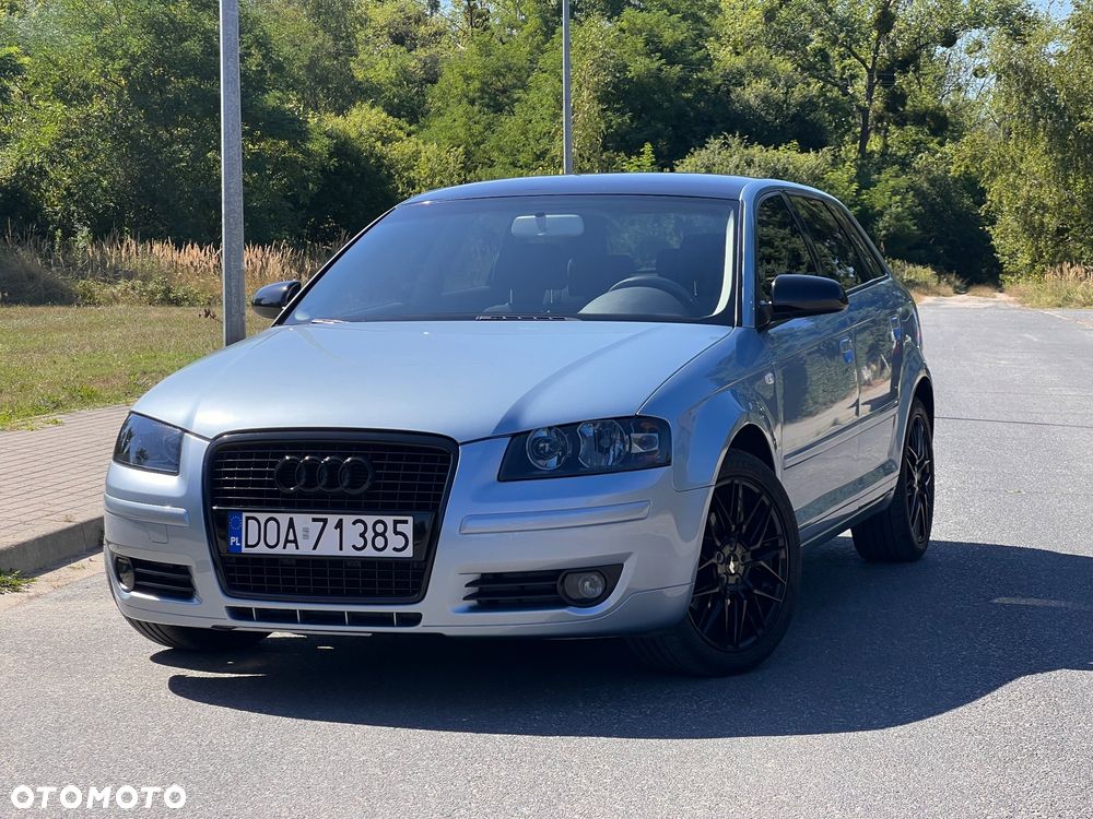 Audi A3 Sportback - 1