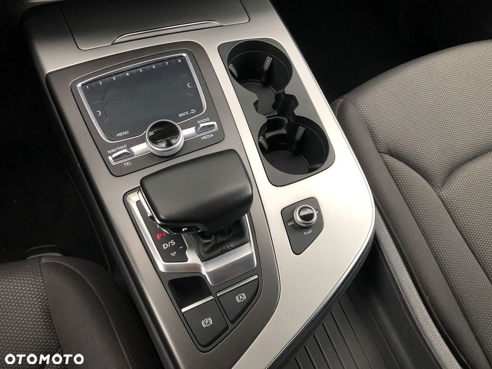 Audi Q7 - 24