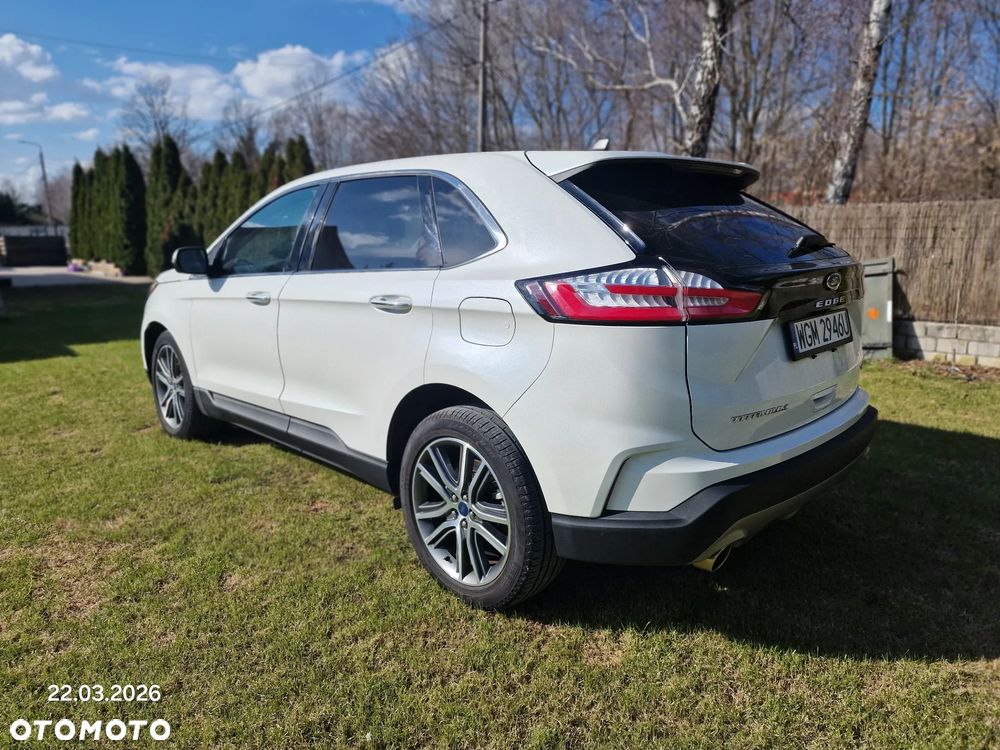Ford Edge - 8