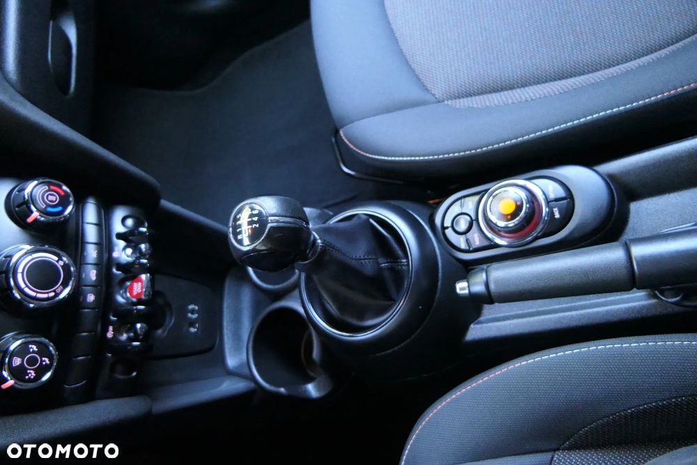 MINI ONE D Blackyard - 25