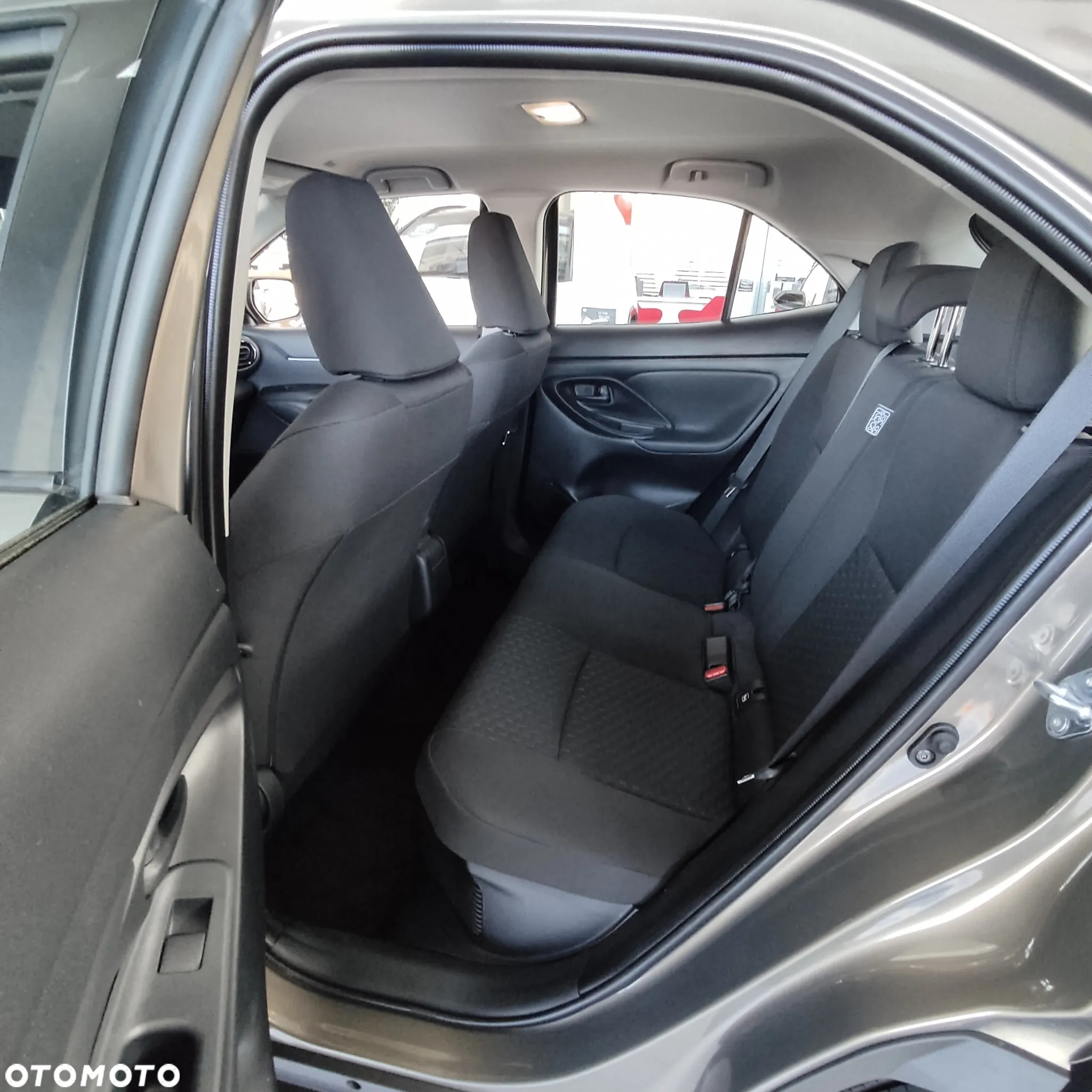 Toyota Yaris Cross Hybrid 1.5 Comfort - 14