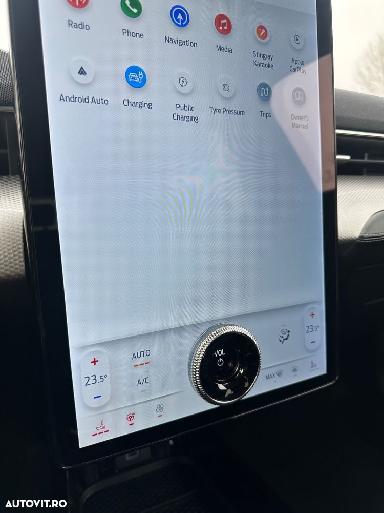 Ford Mustang Mach-E Standard - 28