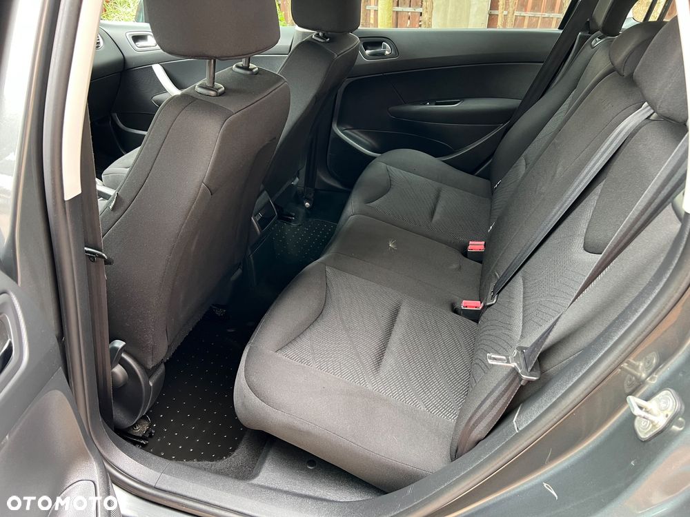 Peugeot 308 1.6 HDi Premium - 14