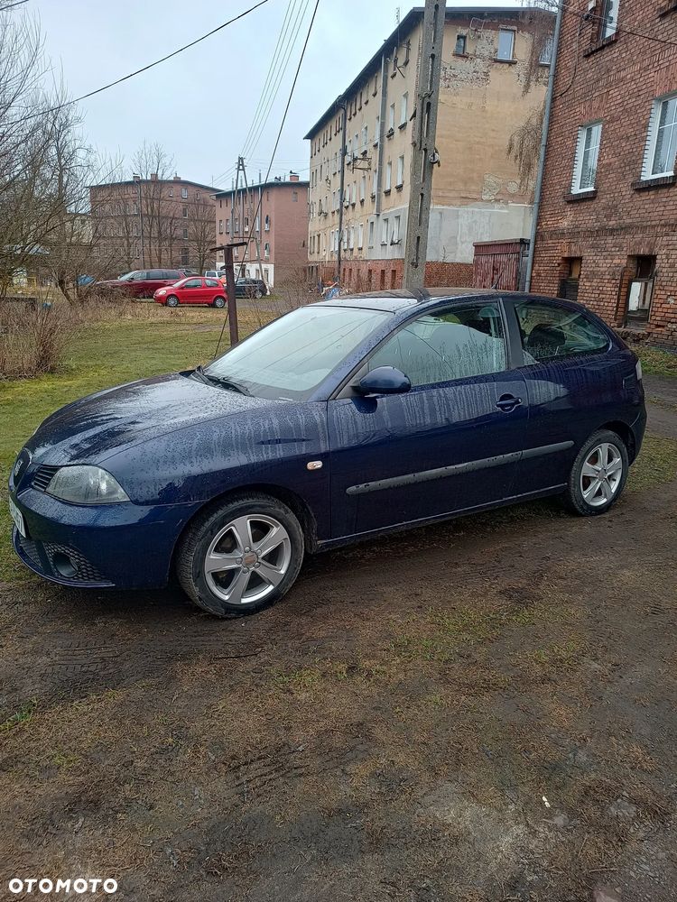 Seat Ibiza SC 1.4 16V Entry - 3