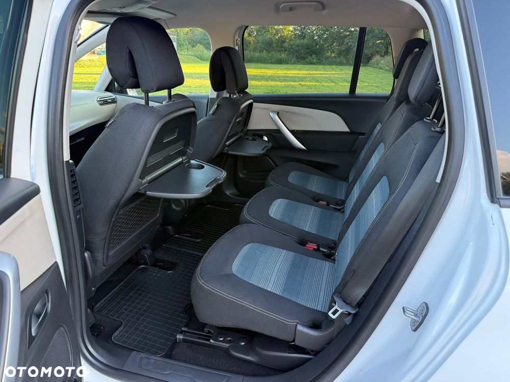 Citroën C4 SpaceTourer - 13