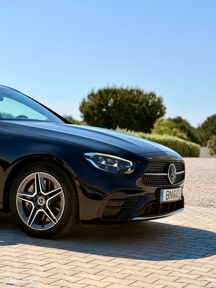 Mercedes-Benz E 300 - 4