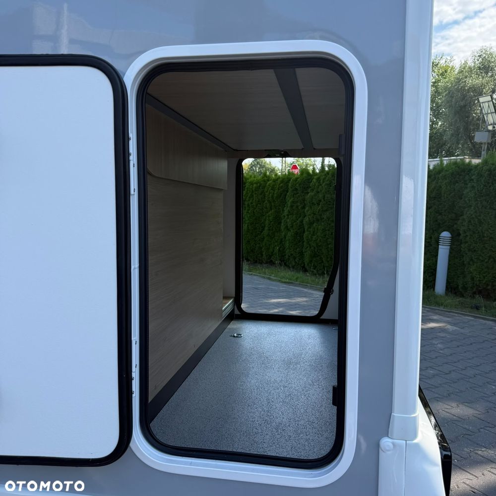 Ford Chausson 720 Titanium Line - 7