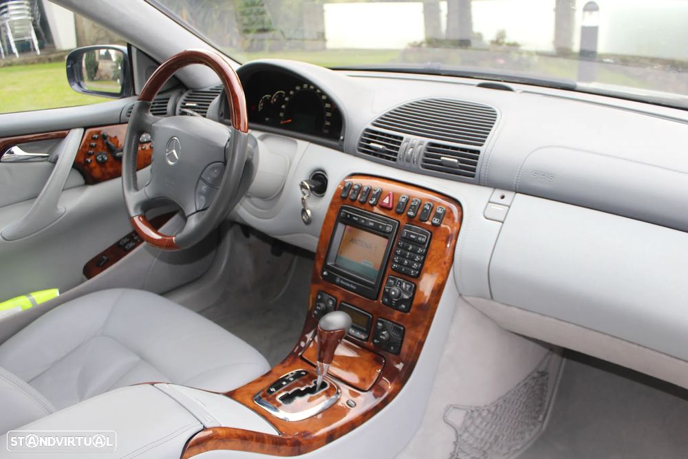 Mercedes-Benz CL 500 Coupé - 24