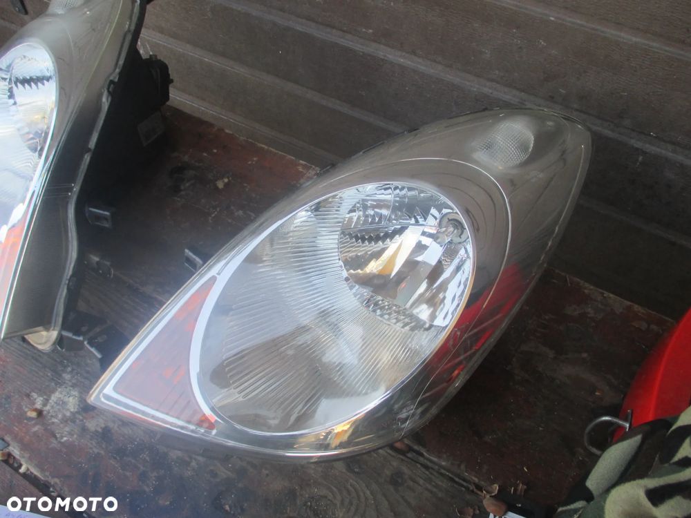 Lampa LEWA  Nissan Note E11 Valeo Europa - 5