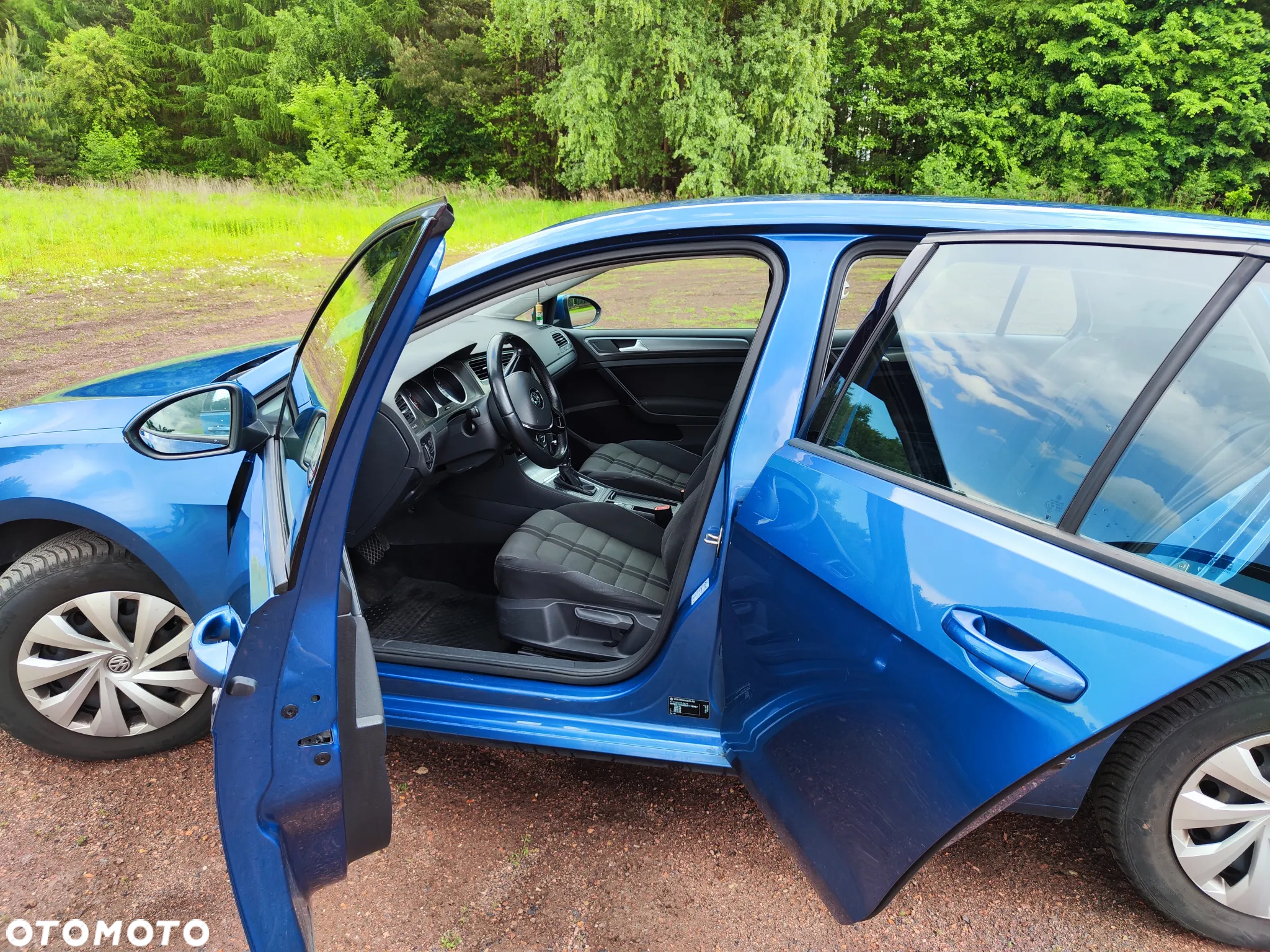 Volkswagen Golf 1.2 TSI BlueMotion Technology DSG Comfortline - 9