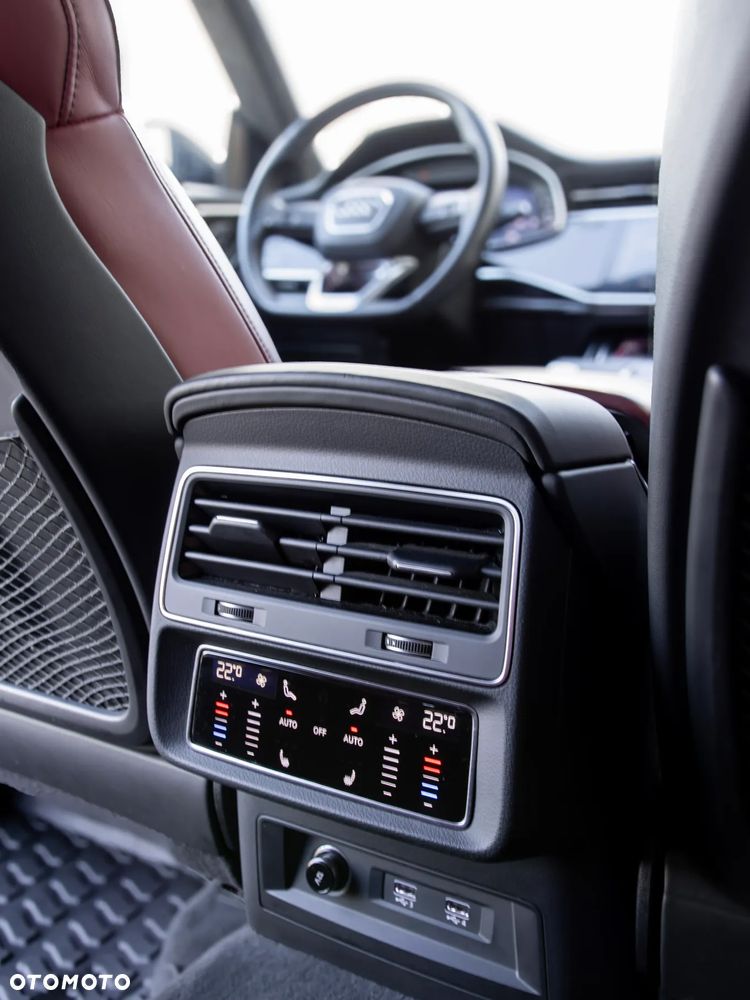 Audi SQ8 - 40