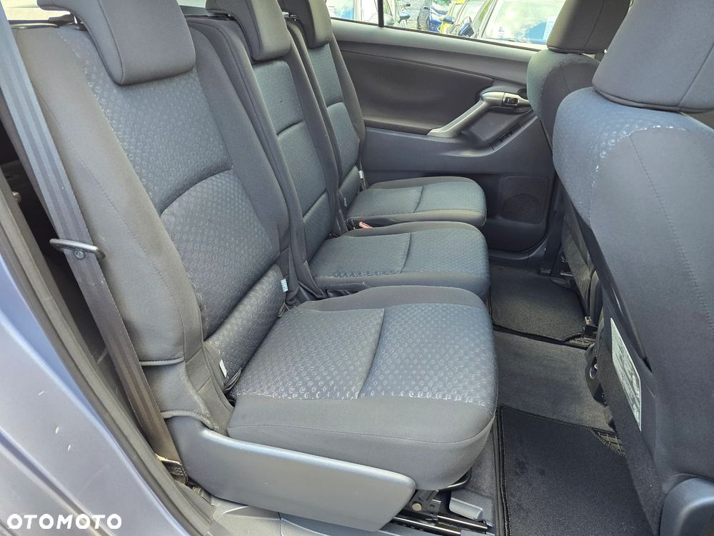 Toyota Verso 1.6 Sol EU5 - 14
