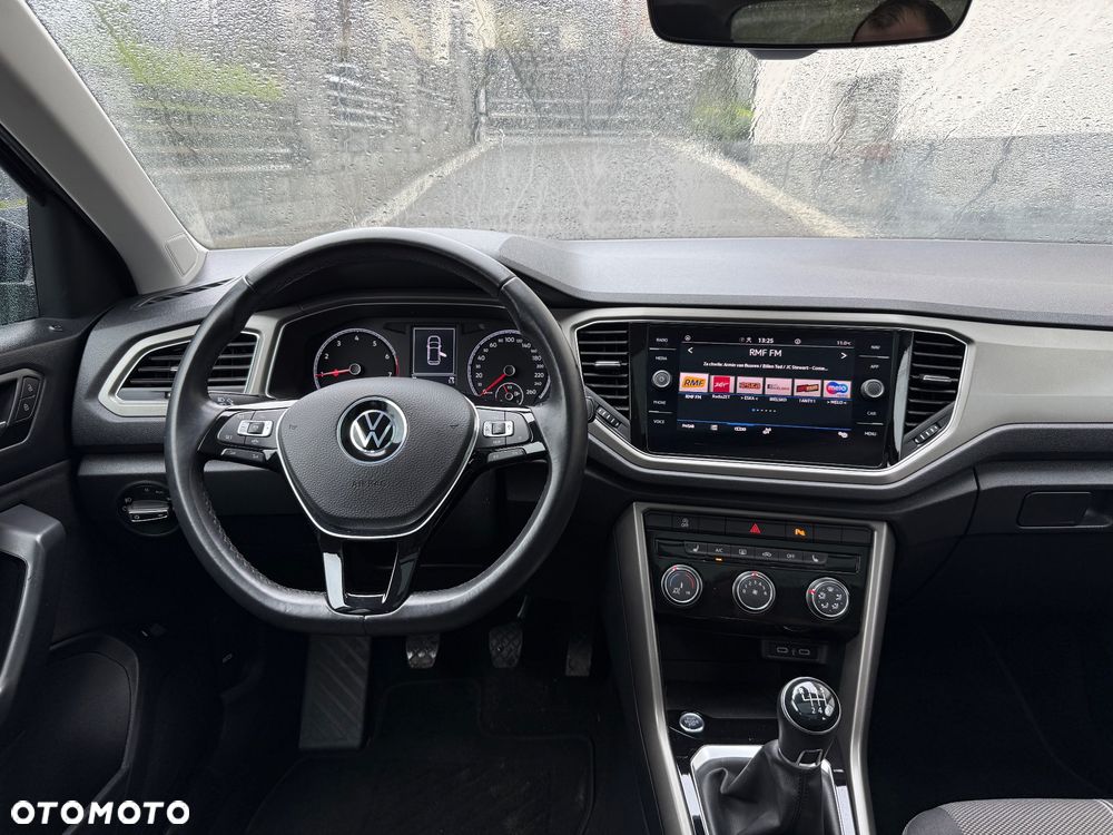 Volkswagen T-Roc 1.0 TSI Advance - 11