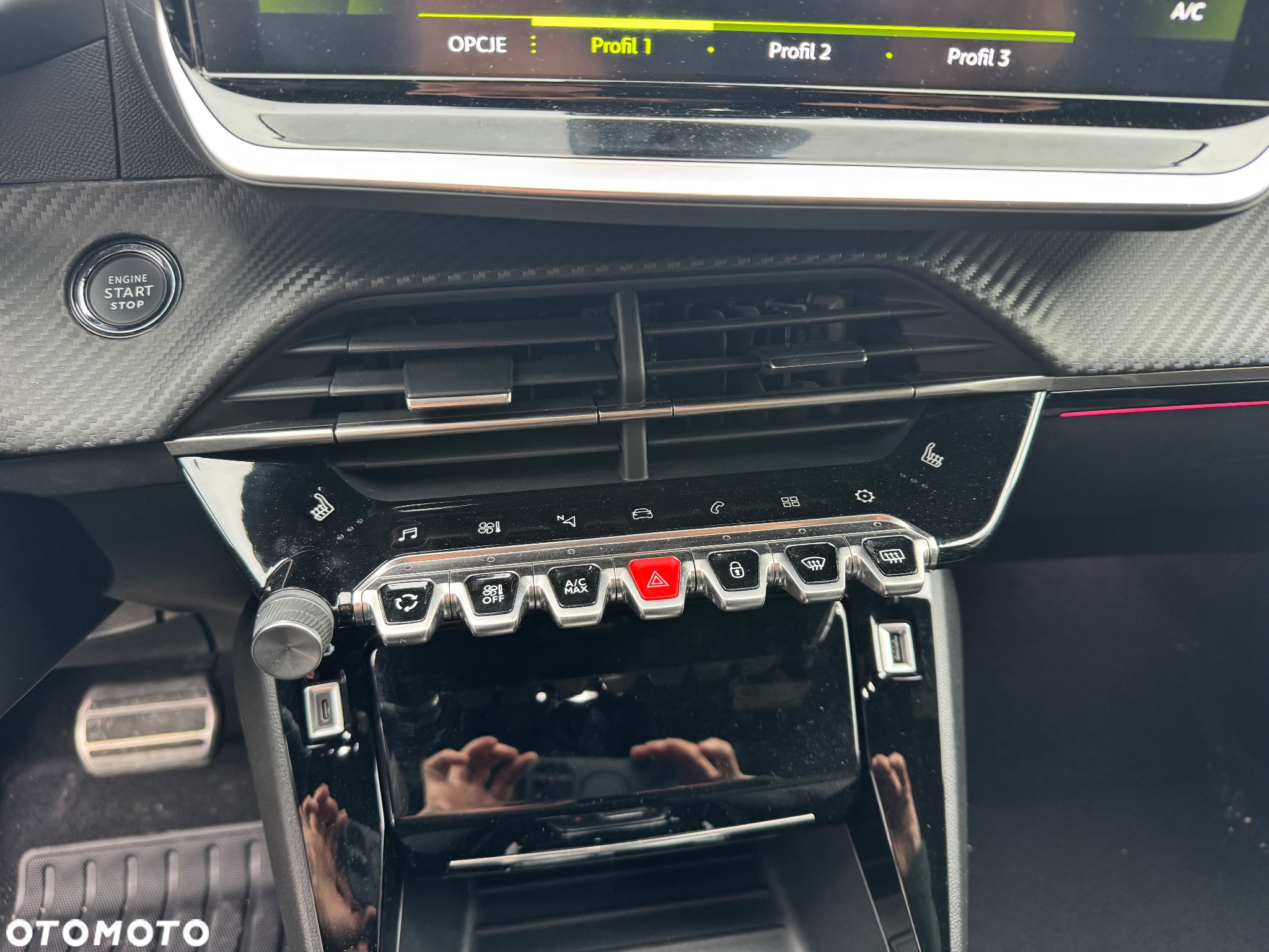 Peugeot 208 PureTech 100 EAT8 GT - 14