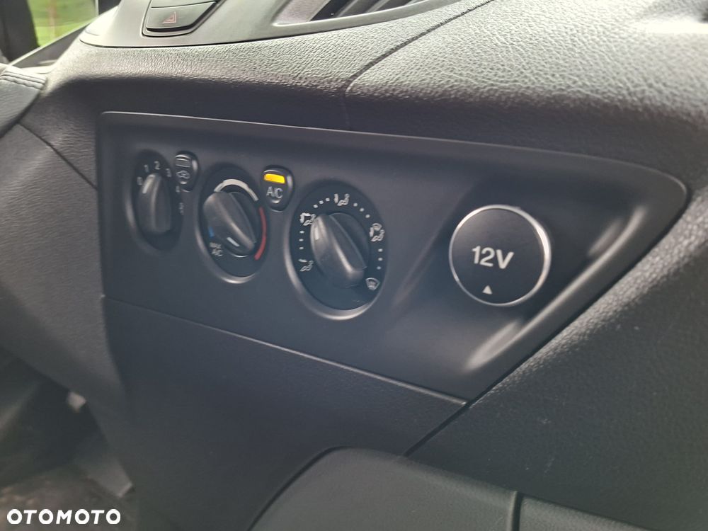 Ford Transit Custom - 21