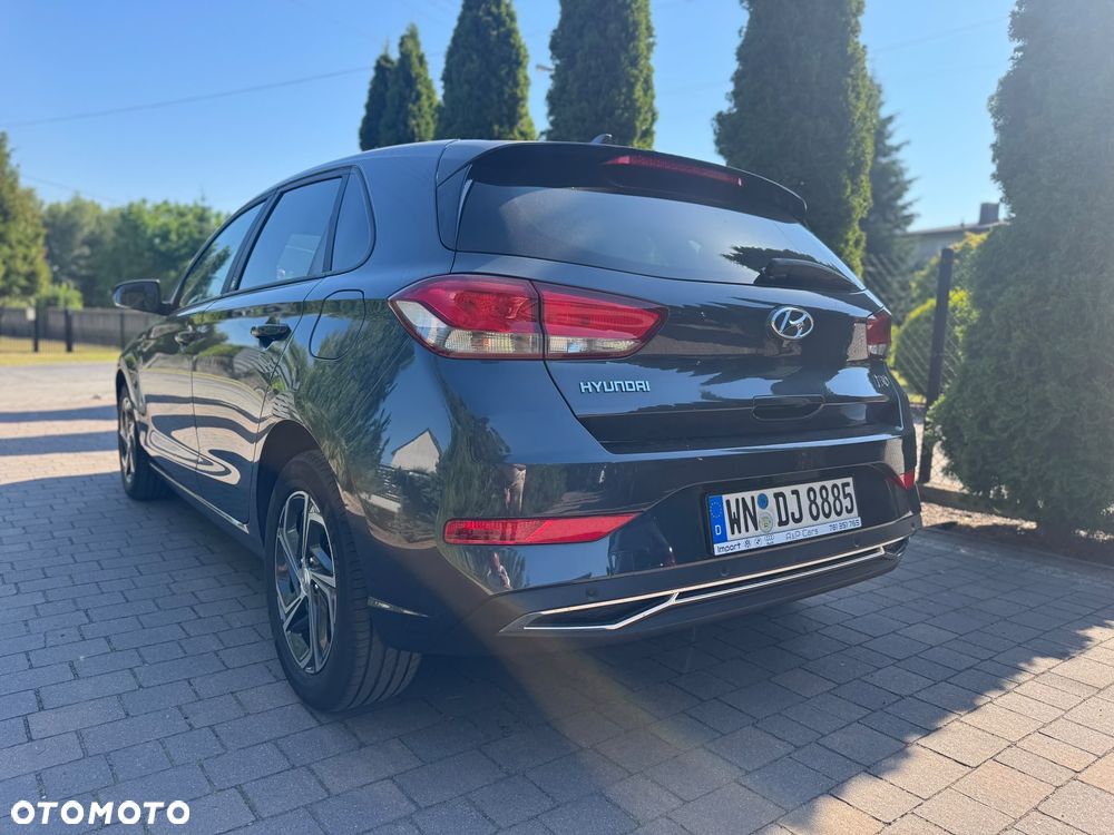 Hyundai i30 1.5 T-GDI 48V-Hybrid DCT EDITION 30 - 4