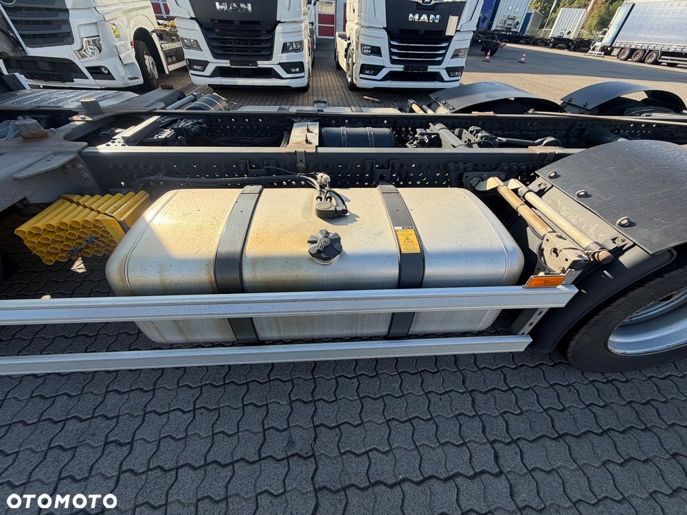 Mercedes-Benz Actros L 2545 Big Space - 12