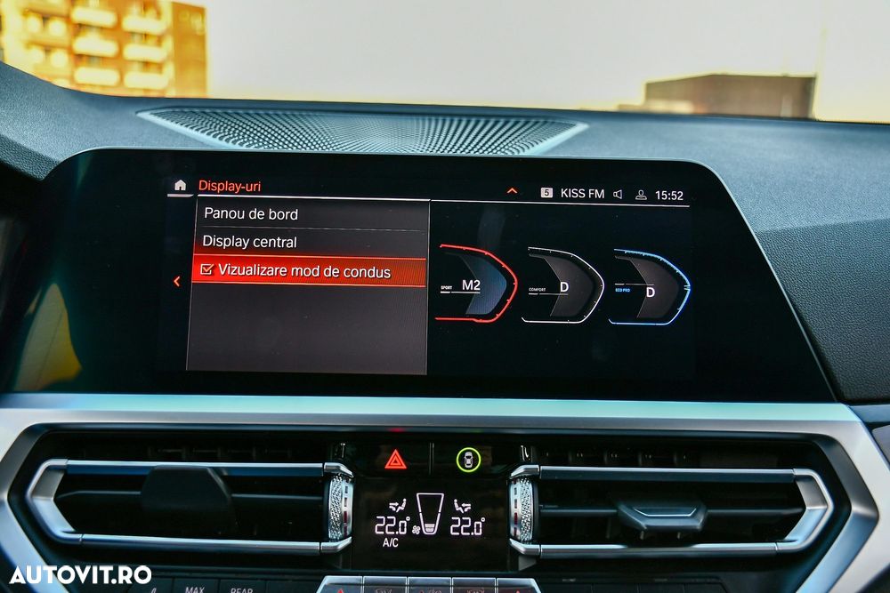 BMW Seria 3 330i xDrive AT - 13