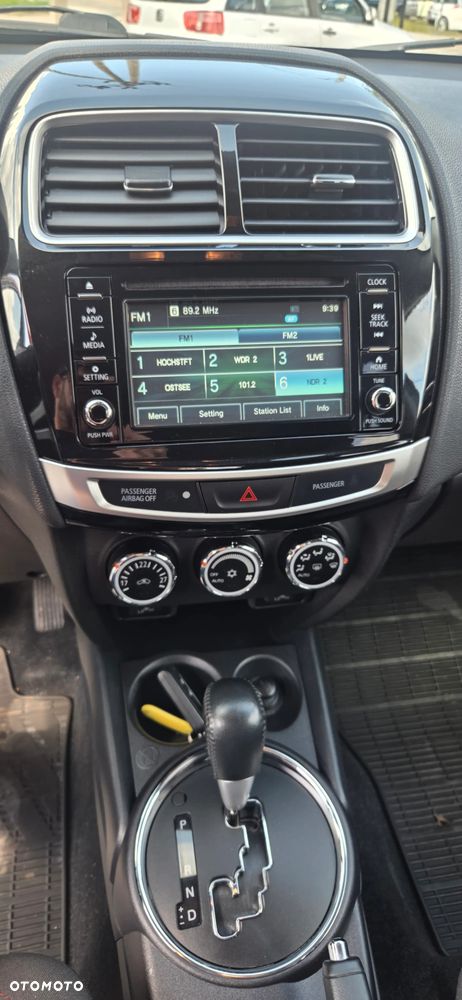 Mitsubishi ASX 2.2 DI-D 4WD Automatik Top - 24